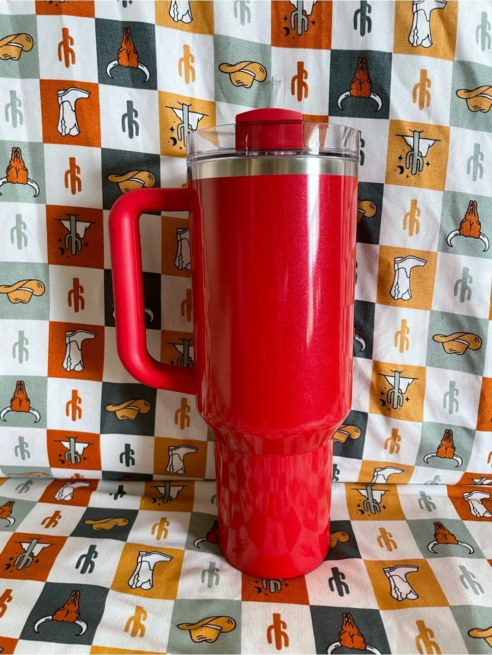 elf Special Edition 40 oz Stanley Bright Red Glitter Insulated Tumbler - Picture 2 of 8